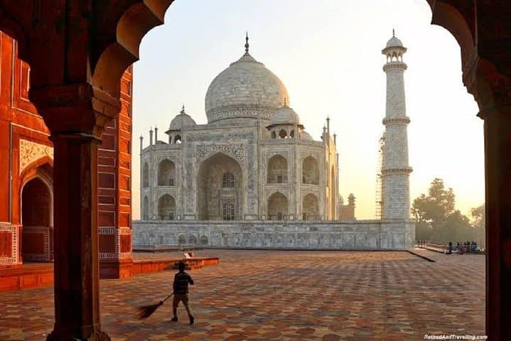 Same-Day Agra Tour from Mumbai: Taj Mahal & Agra Fort with Return Flights photo 6