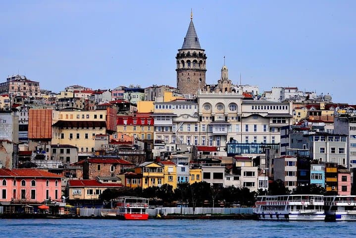 Crossing Continents and Palaces: Istanbul True Discovery Full-Day Tour photo 5