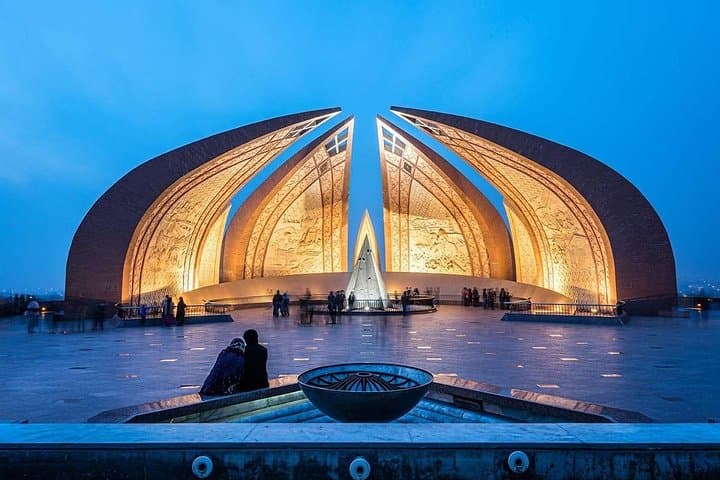 Essential Islamabad: Full-Day Tour from Faisal Mosque to Pir Sohawa photo 5