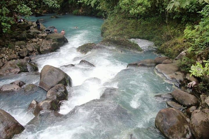 Rio Celeste Swimming Hole Trail: Blue-Water Swim Near La Fortuna photo 6