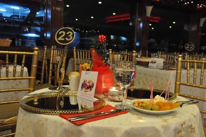 Celebrate New Year's on the Bosphorus: Premium Istanbul Dinner Cruise