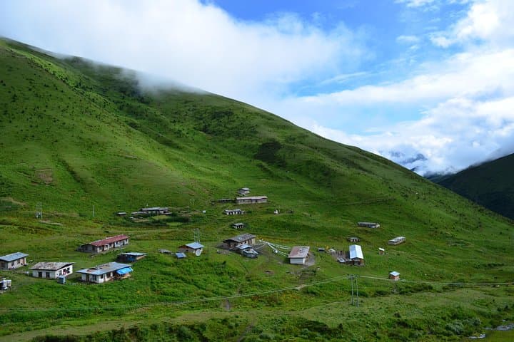 Druk Path Trek: 7-Night Bhutan Trekking Tour from Paro photo 2