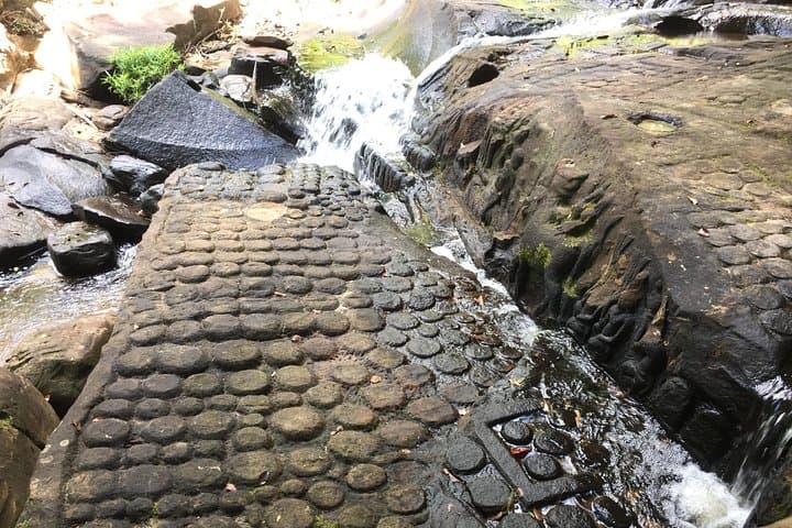 Kbal Spean and Beng Mealea: Private Day Tour from Siem Reap photo 2