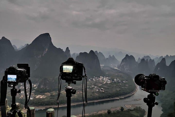 Yangshuo Xianggong Hill Sunrise & Longji Rice Terraces Private Day Tour — Sunrise Over the Li River and Century-Old Terraces photo 2