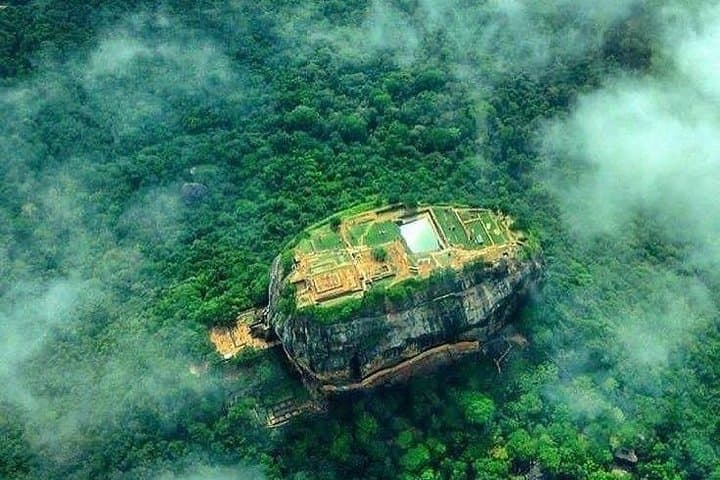 Sigiriya Rock & Dambulla Cave Temples Day Tour from Negombo photo 5