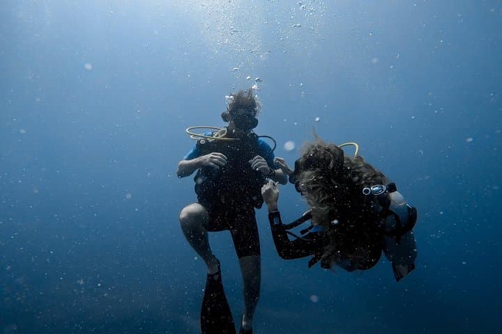 Catalinas Islands Scuba Refresher from Tamarindo — 2 Dives & Skills Review