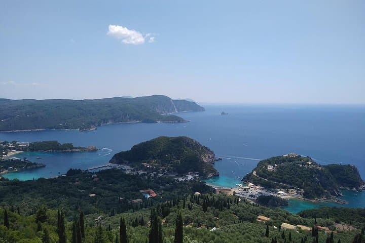 Private Corfu Tour: Paleokastritsa Caves & Glyfada Beach Transfer photo 2