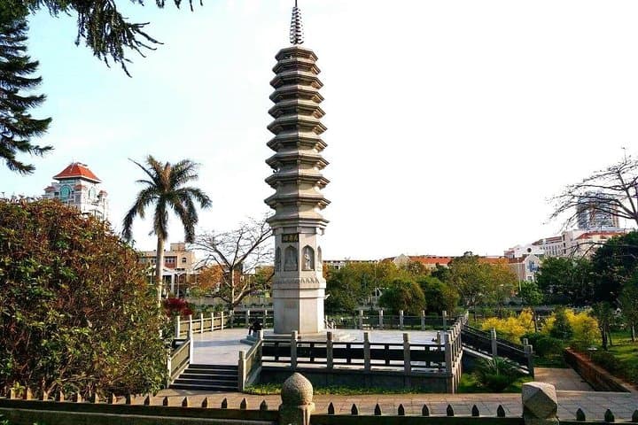 2-Day Private Highlights Tour: Xiamen & Quanzhou Coastal Culture photo 1