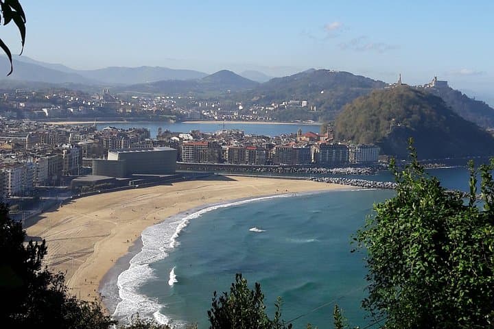 Private Half-Day Tours in San Sebastian: Basque Food, Coast & Culture photo 4