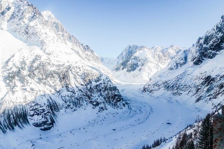 Aiguille du Midi Cable Car and Summit Guide: Chamonix 3,842m Panorama photo 4