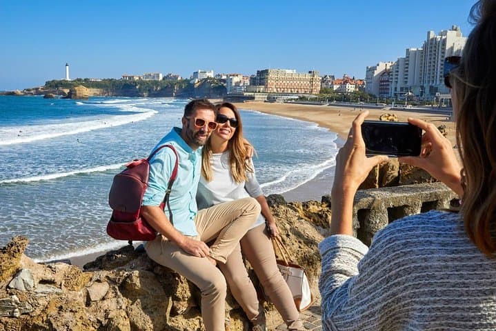 Biarritz Walking Tour: Explore the French Basque Coast in 90 Minutes photo 4