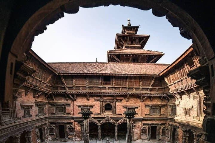Kathmandu Culture & Heritage Tour — 4-Day Luxury Visit to Durbar Squares, Stupas & Pashupatinath photo 4