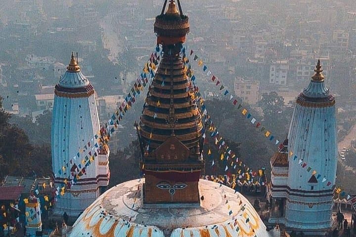 Private Day Tour: Kathmandu Durbar Squares, Swayambhunath & Patan