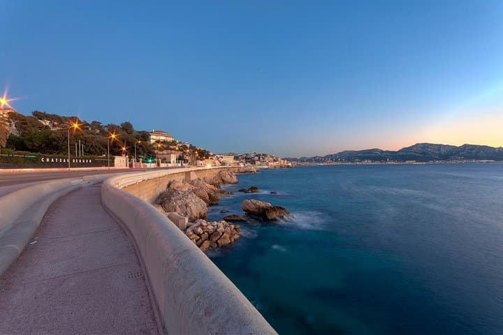 Marseille Seaside eBike Tour — Pointe Rouge to Notre-Dame de la Garde photo 4