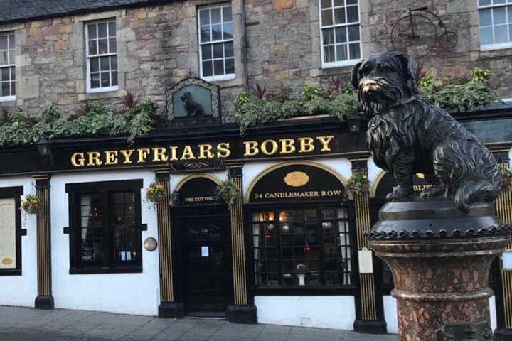 Private 8-Hour Edinburgh City Tour with Portuguese-Speaking Guide