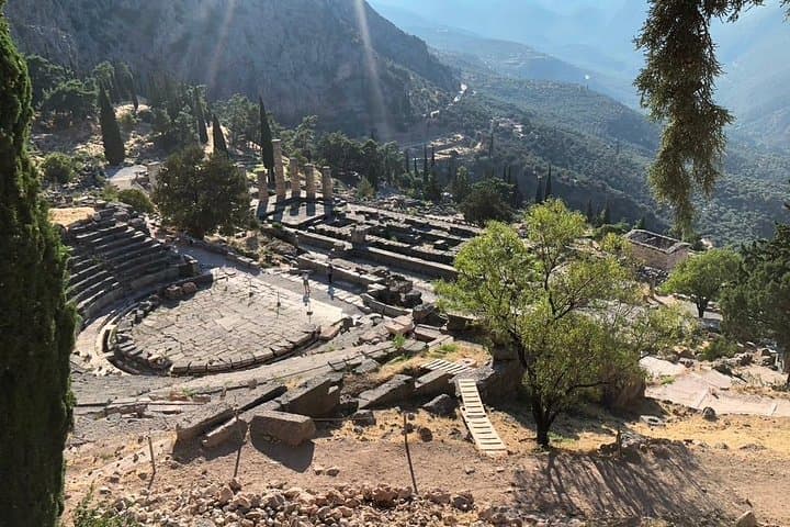 2-Day Private Tour from Athens to Delphi, Mycenae & Corinth