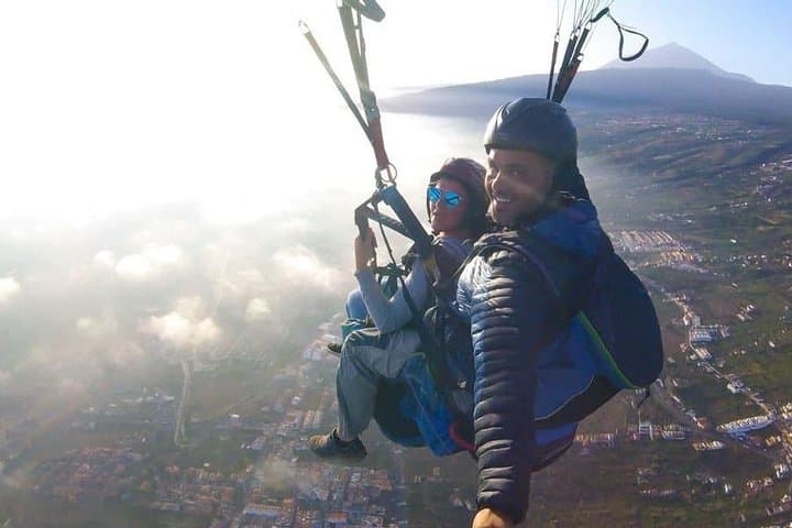 Soar Over Tenerife: Tandem Paragliding 1000 Meters with Teide Views photo 4