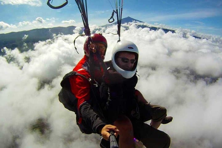 Soar Over Tenerife: Tandem Paragliding 1000 Meters with Teide Views photo 5