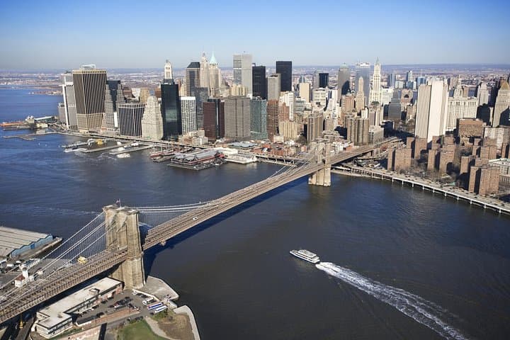 New York City Landmarks Cruise — 1.5‑Hour Circle Line Highlights photo 6