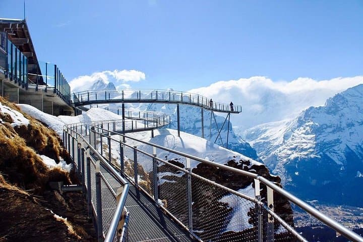 6-Day Swiss Alps: Jungfraujoch, Grindelwald First & Mt Titlis Adventure