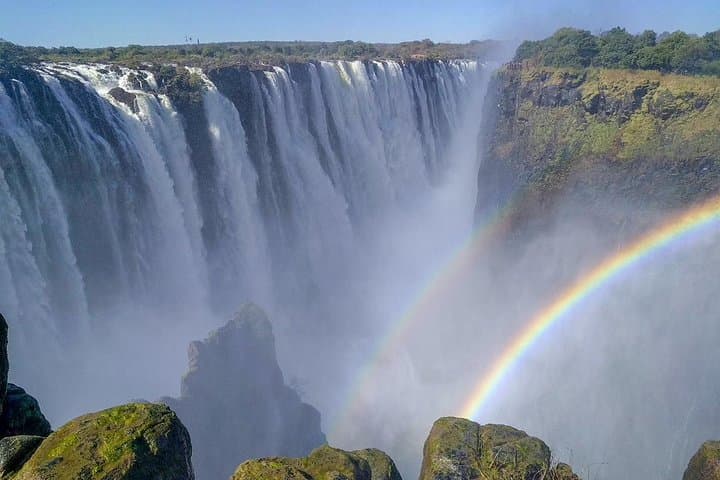 Victoria Falls Guided Tour — Mosi-oa-Tunya in Livingstone