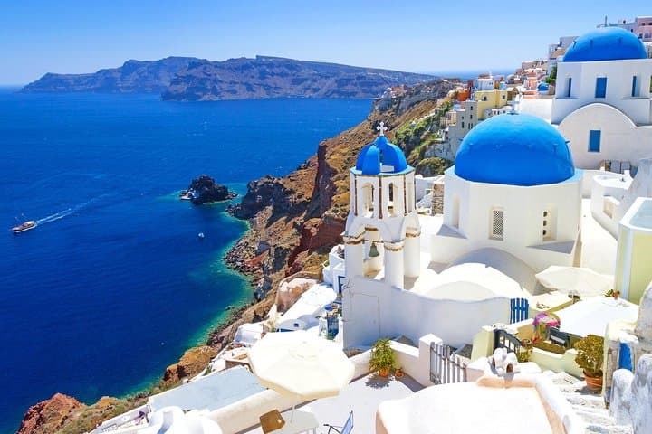 Athens and Santorini in 7 Days: Caldera Views, Ferry Crossings & Oia Sunsets photo 5