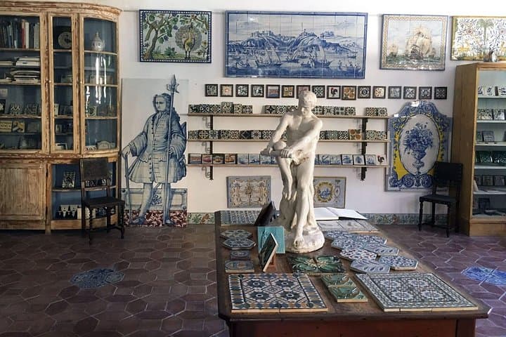 Arrábida Tiles, Setúbal Wine & Azeitão Pies — Day Trip from Lisbon photo 2