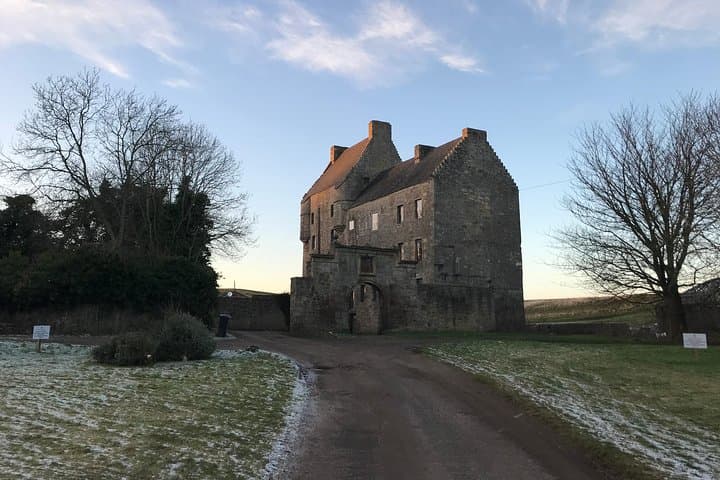 Outlander Filming Locations Private Tour in Edinburgh — Portuguese Guide