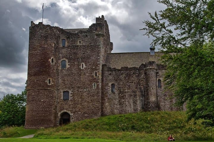 Outlander Filming Locations Private Tour in Edinburgh — Portuguese Guide photo 2