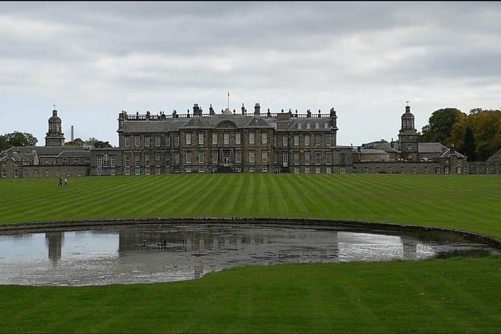 Outlander Filming Locations Private Tour in Edinburgh — Portuguese Guide photo 3