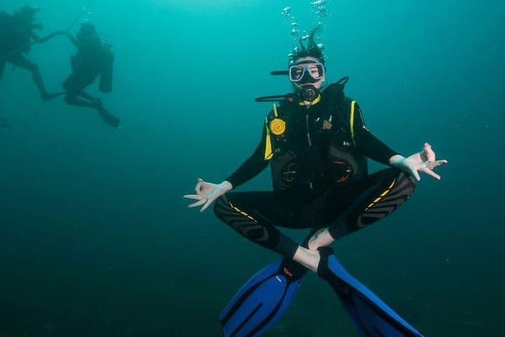 Scuba Diving in Boracay: Reef Dives, Marine Life & Certified Diver Guide photo 2