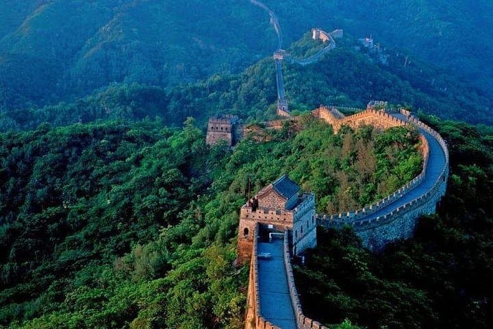 Beijing Layover Tour: Mutianyu Great Wall, Olympic Park & Airport Transfer