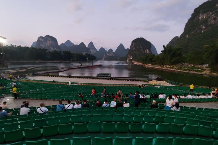 Guilin Longji Rice Terraces and Yangshuo Impression Liu Sanjie Day Tour — Long Hair Village & Ping'an