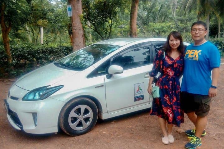 Ella to Udawalawe Private Transfer: Comfortable Door-to-Door Ride Through Sri Lanka's Hill Country