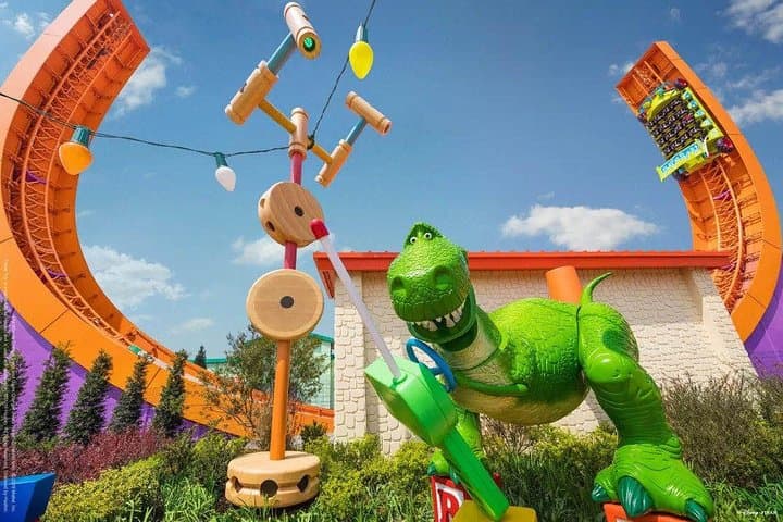 Shanghai Disneyland One-Day Pass with Private Transfer: Practical Visitor Guide photo 4