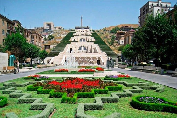 Discover Armenia: Day Tour from Tbilisi to Haghpat, Sevan & Yerevan
