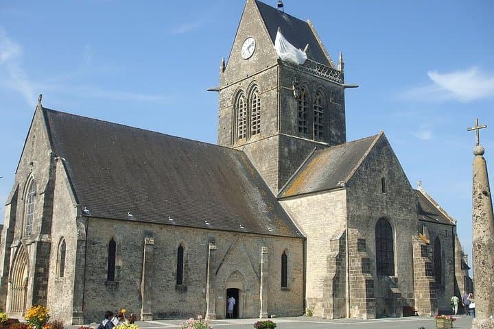 Exploring Normandy's Historic D-Day Beaches from Bayeux photo 6