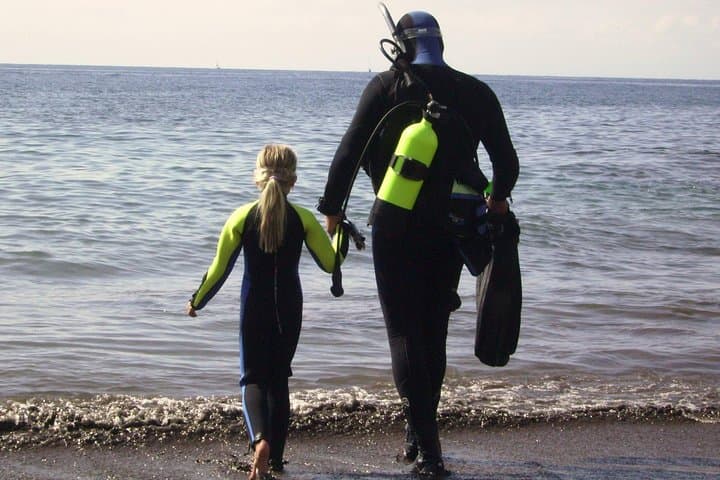 Children's PADI Bubblemaker Diving Experience in Puerto de Mogán, Gran Canaria photo 4
