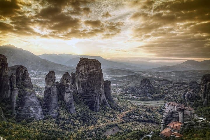 Meteora Private Tour from Corfu: A Day Among Clifftop Monasteries