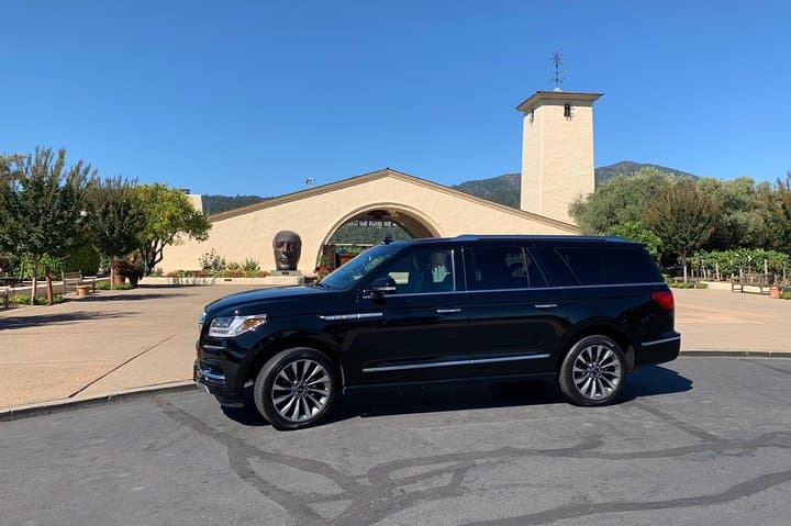 Private Napa and Sonoma Wine Tour — 6-Hour Chauffeured Tasting Experience