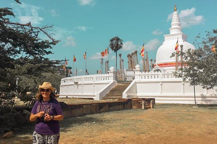 Sri Lanka in Eight Days: Sigiriya, Kandy, Horton Plains and Minneriya Safari photo 5