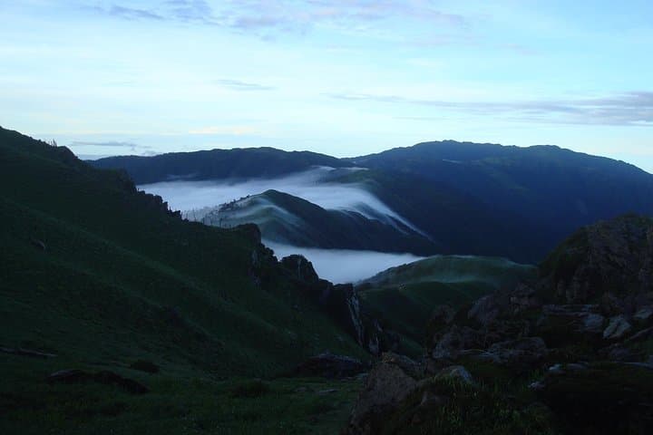 Sandakphu Trek from Darjeeling: 4-Day Singalila Ridge Trek to Sandakphu photo 3