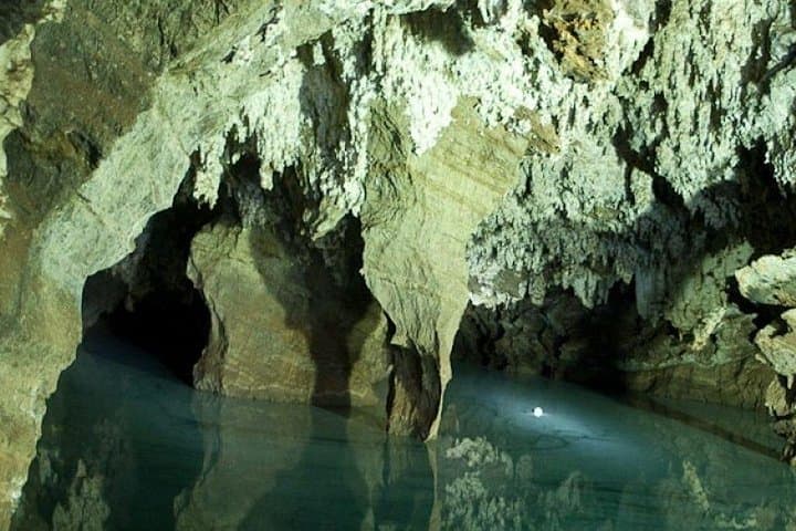 Cradle of Humankind Day Trip: Sterkfontein Caves & Maropeng Visitor Centre photo 3