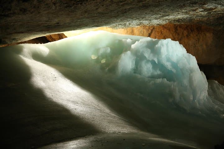 Private Werfen Ice Caves Tour from Salzburg — Eisriesenwelt Adventure photo 4