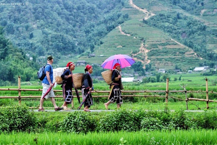 Ta Phin Red Dao Village Trek & Traditional Herbal Bath in Sapa