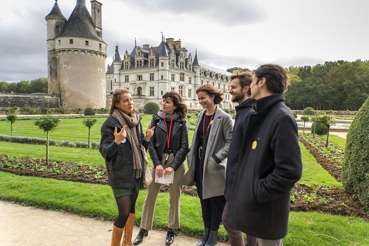 Loire Valley Castles Day Trip: Chambord, Chenonceau & Cheverny from Paris