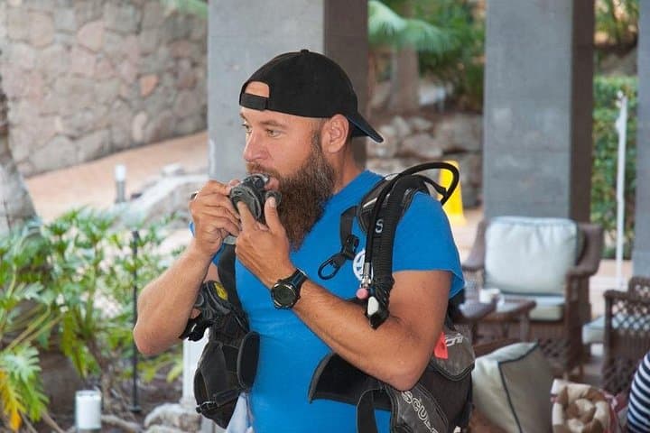 PADI Pro Divemaster Course in Puerto de Mógán: 14-Day Professional Scuba Training in Gran Canaria photo 3