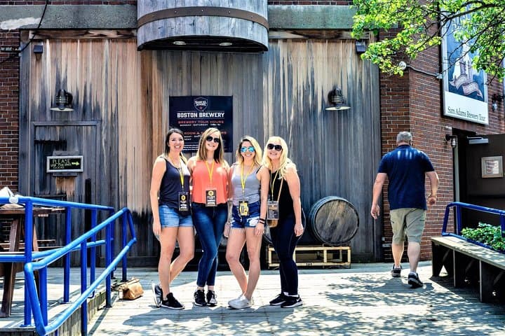 Boston Signature Guided Brewery Tour: 3-Hour Craft Beer Tasting with Snack photo 2