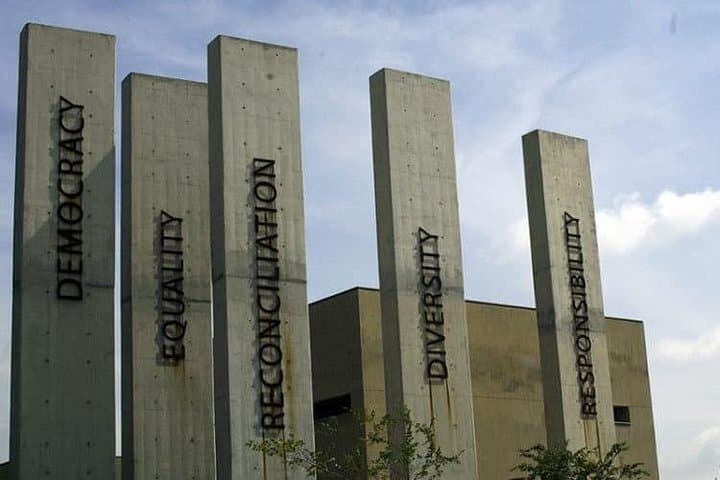 Johannesburg & Soweto Guided Day Tour — Constitutional Hill, Vilakazi Street & Apartheid Museum photo 5