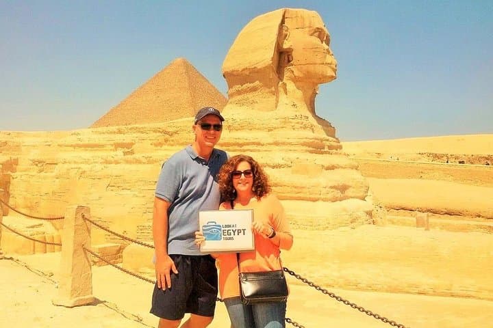 Luxor to Cairo by Flight: Full-Day Giza Pyramids & Egyptian Museum Tour